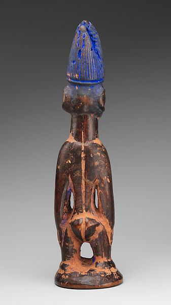 Twin Figure: Male (Ibeji), Oyo-Yoruba artist, Wood, camwood powder, blueing, Oyo-Yoruba peoples