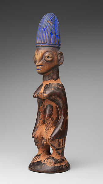 Twin Figure: Male (Ibeji), Oyo-Yoruba artist, Wood, camwood powder, blueing, Oyo-Yoruba peoples