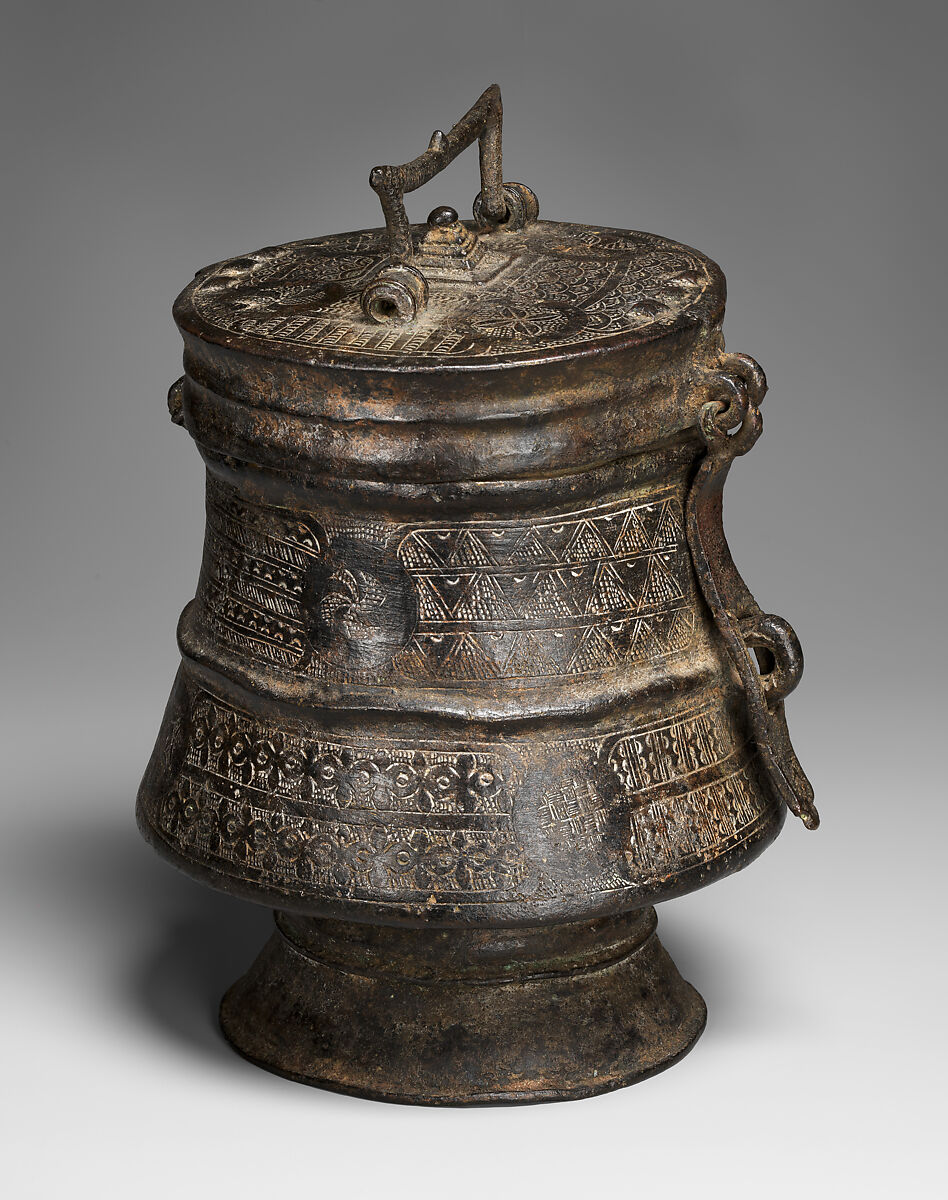 Kuduo vessel, Asante-Akan artist, Brass, pigment, Akan peoples, Asante