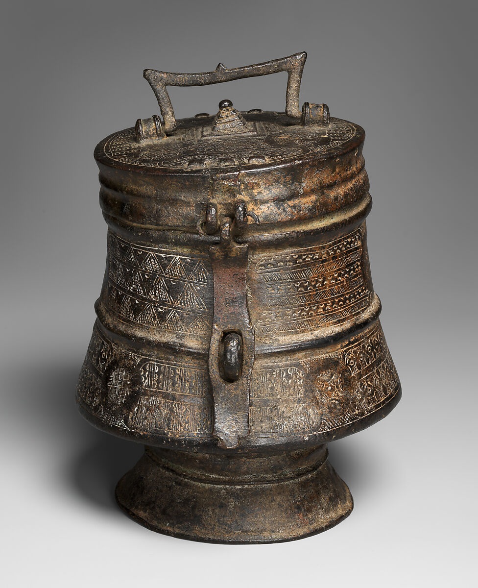 Container (Kuduo), Brass, pigment, Akan peoples, Asante 