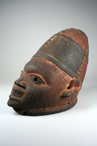 Helmet Mask (Gelede), Ketu-Yoruba artist (?), Wood, pigment, Ketu-Yoruba peoples (?)