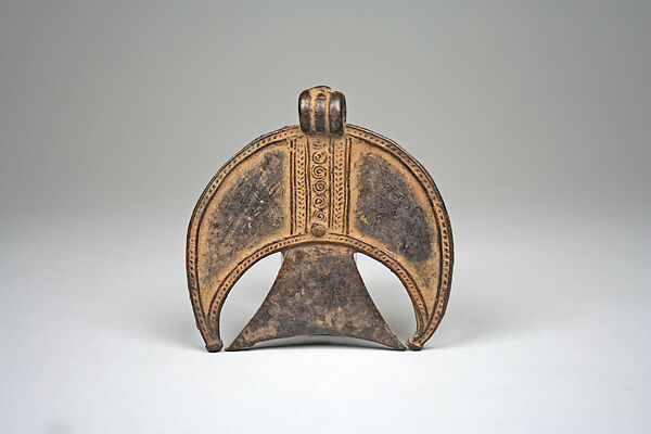 Protective Pendant (Sabi na fre), Copper alloy, Nuna 