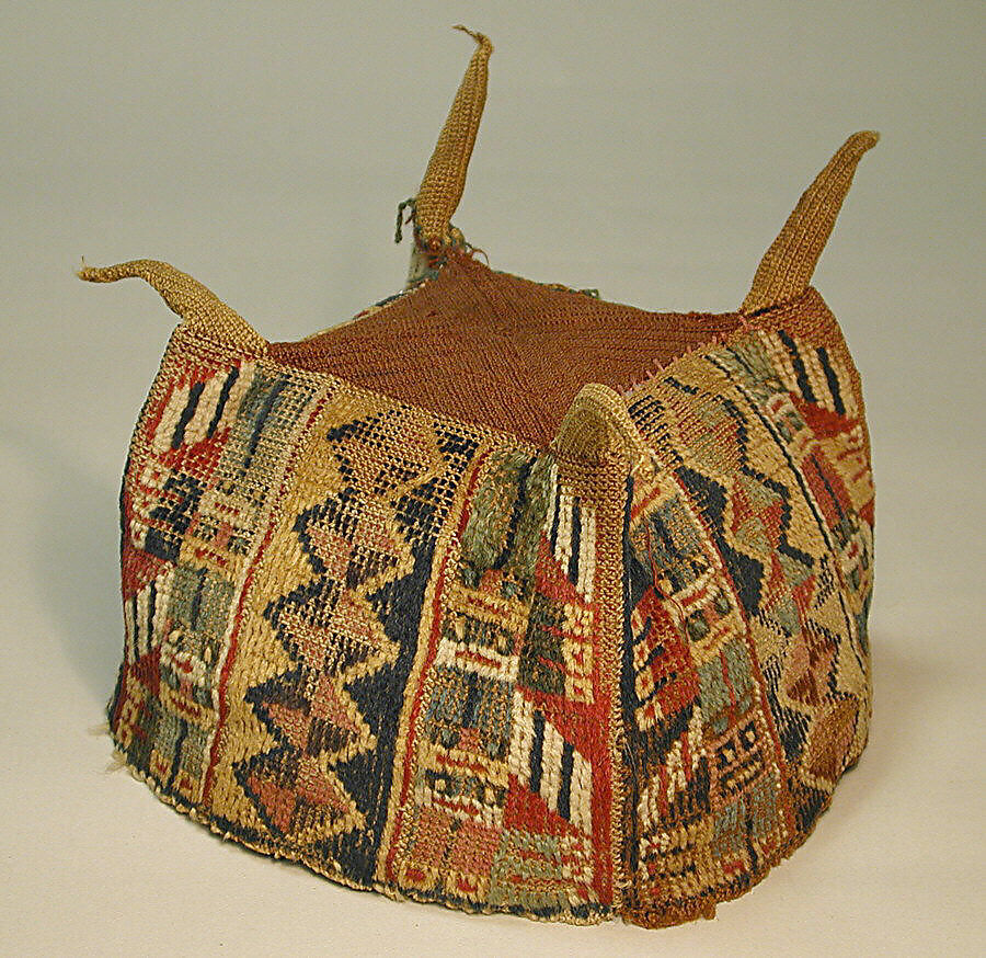 Four-Cornered Hat, Camelid hair, Wari