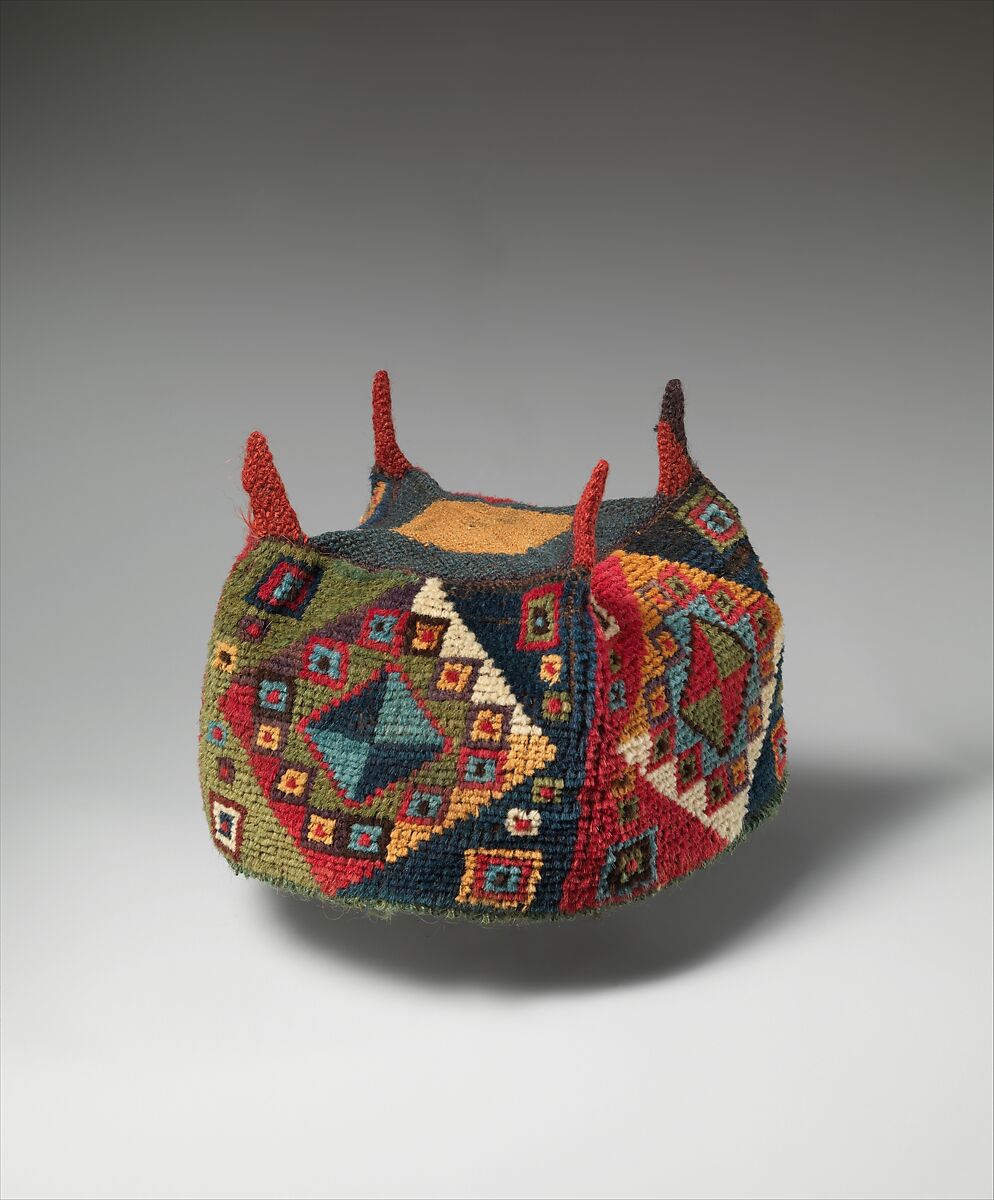 Four-Cornered Hat, Camelid fiber, Wari