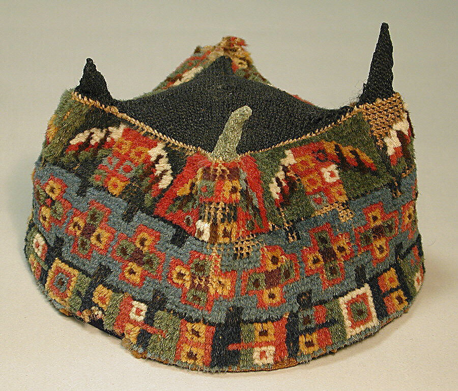 Four-Cornered Hat, Camelid hair, Wari