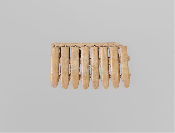 Fragment of a Pendant (Marremarre Lagelag or Buni), Tridacna shell, Marshallese 