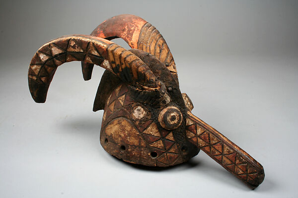 Headdress: Ram (Wan-Pesego), Wood, pigment, Mossi peoples 