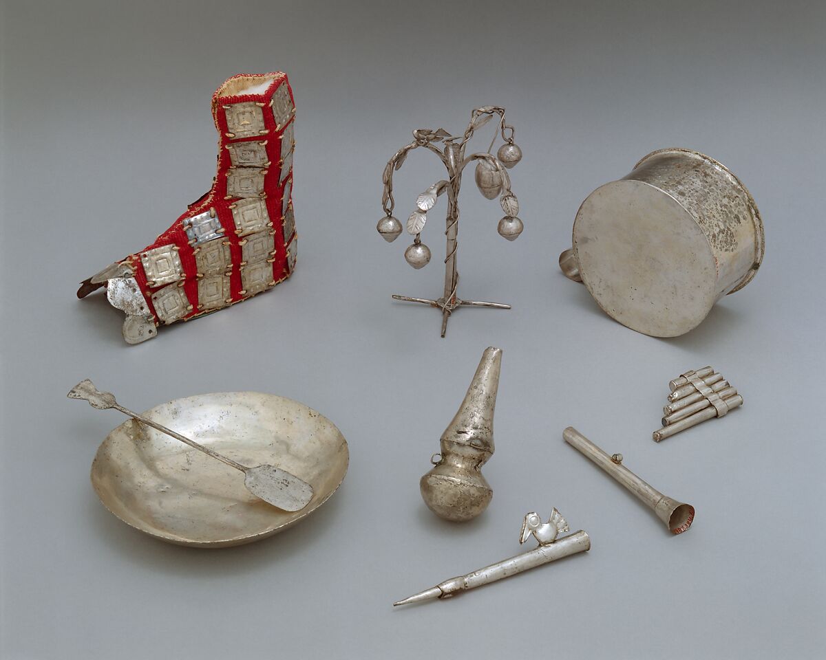 Slipper with Metal Ornaments, Metal (hammered), camelid hair, cotton, Chimú or Chancay