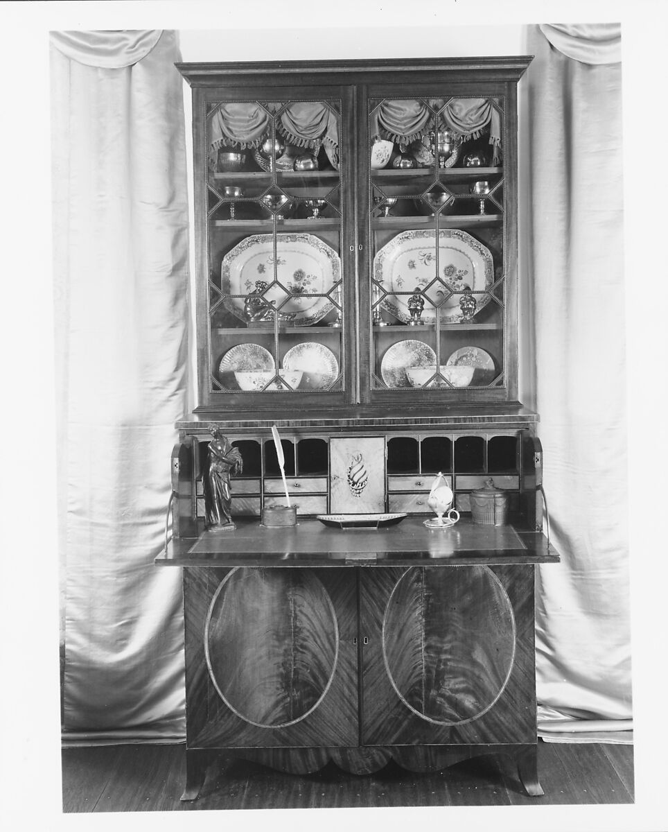 Secretary and bookcase, Mahogany, satinwood, ebony with white pine, cedar, American