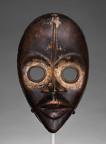 Gunyege face mask, Dan artist, Wood, pigment, kaolin, Dan peoples