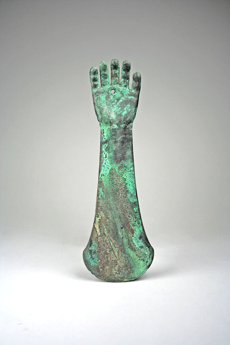 Knife, Hand, Copper (cast), gold, Moche
