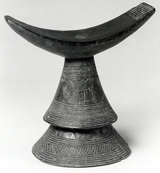 Headrest, Wood, pigment, Oromo peoples (?)