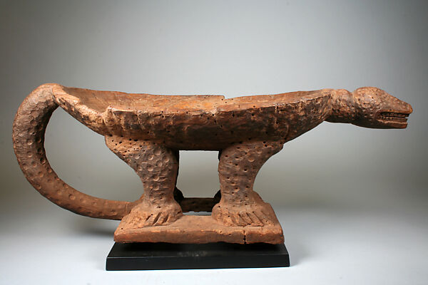 Vessel: Leopard, Wood, Bamileke 