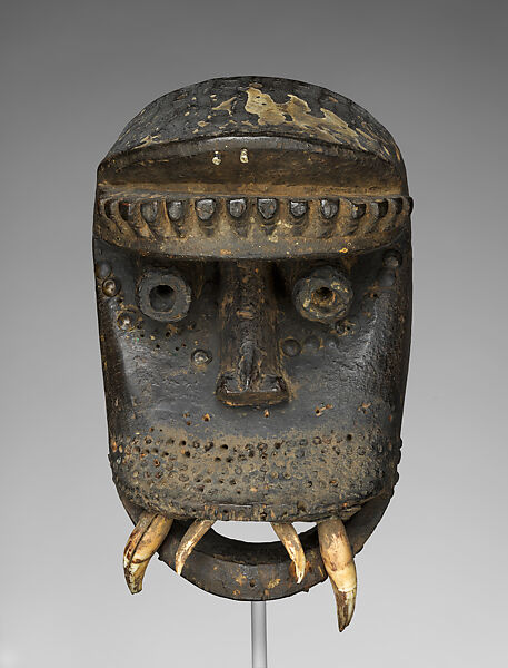 Mask (Kagle), Wood, iron tacks, nails, dried mud, teeth, hair, paint, Dan peoples 