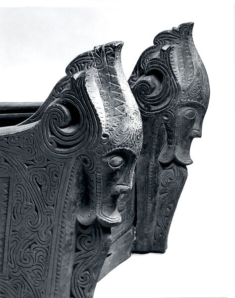 Chest (Hombung), Wood, Toba Batak people