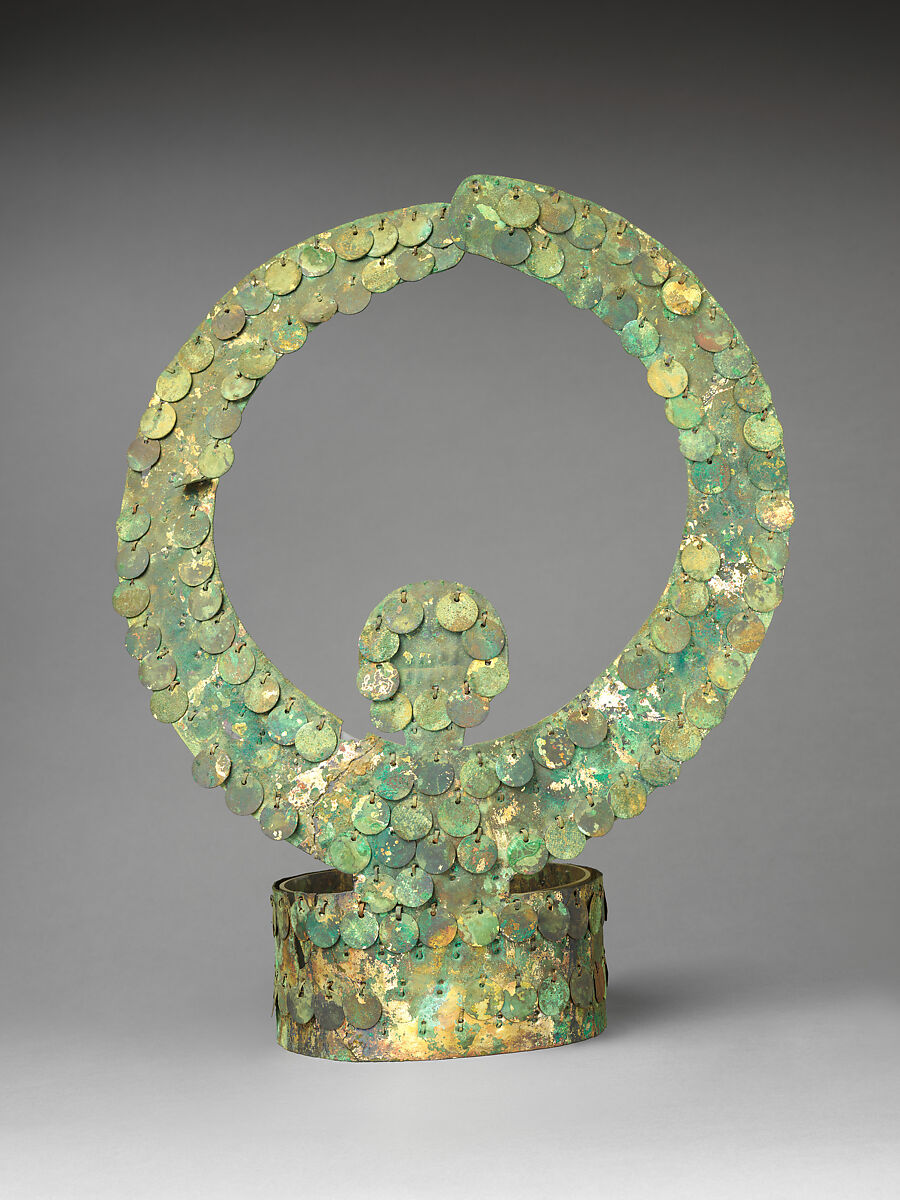 Crown with dangles, Vicús artist(s), Gilded copper, Vicús (?)
