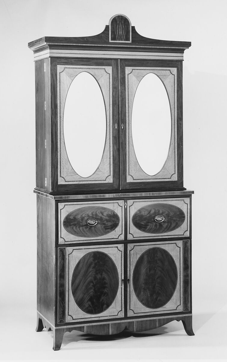 Desk and Bookcase, John Davey (active ca. 1797–1822), Mahogany, satinwood veneer with white pine,
yellow poplar, American
