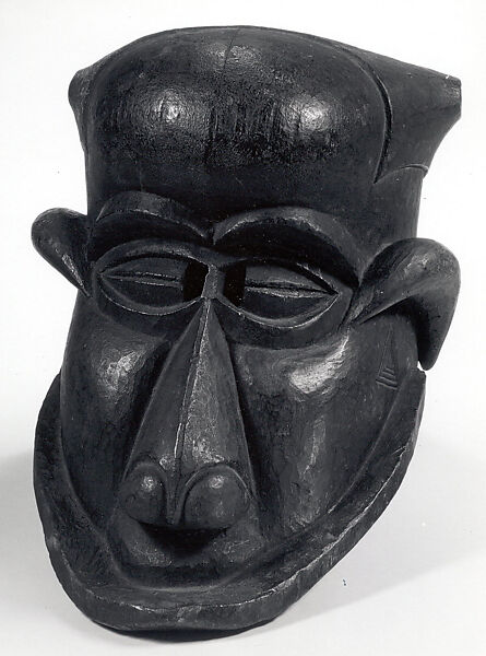 Helmet Mask (Bongo), Wood, fiber, pigment, Kuba peoples 
