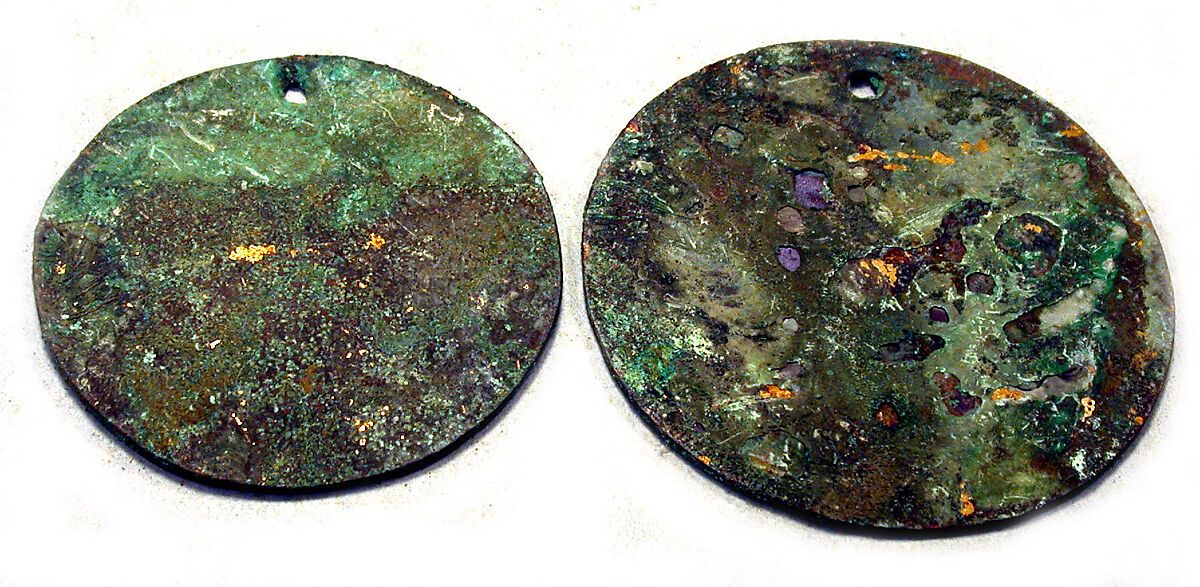 Round Plaque, Copper (hammered), gilt, Vicús