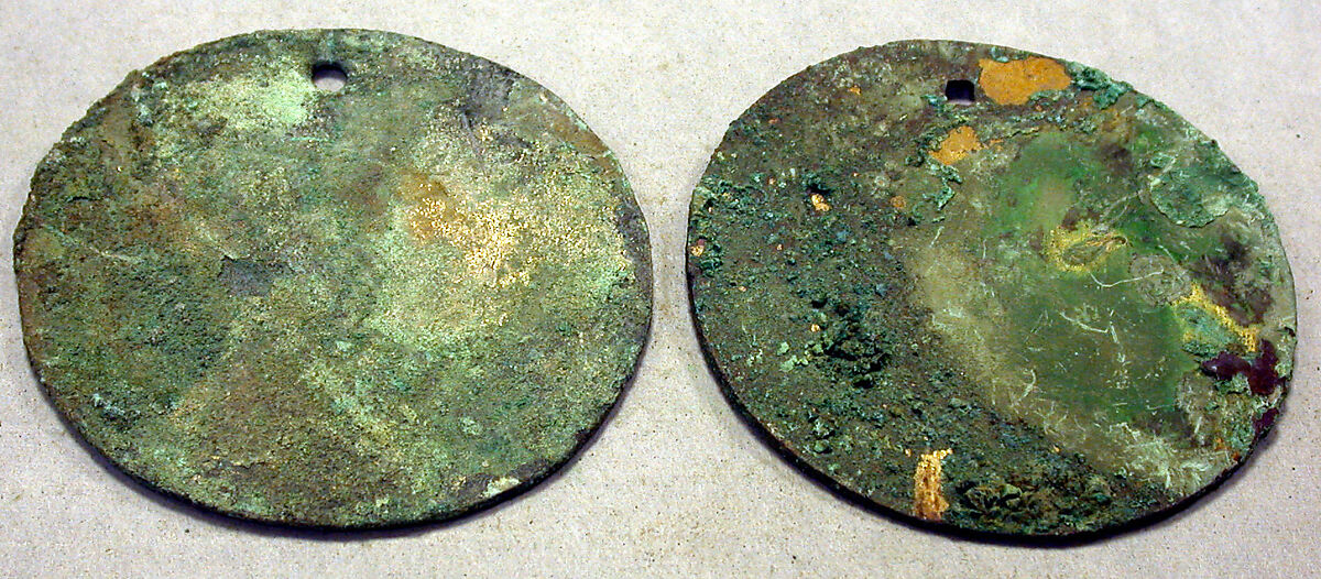 Round Plaque, Copper (hammered), gilt, Vicús