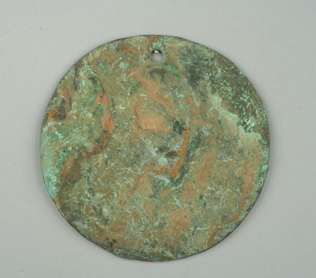 Round Plaque, Copper (hammered), gilt, Vicús 