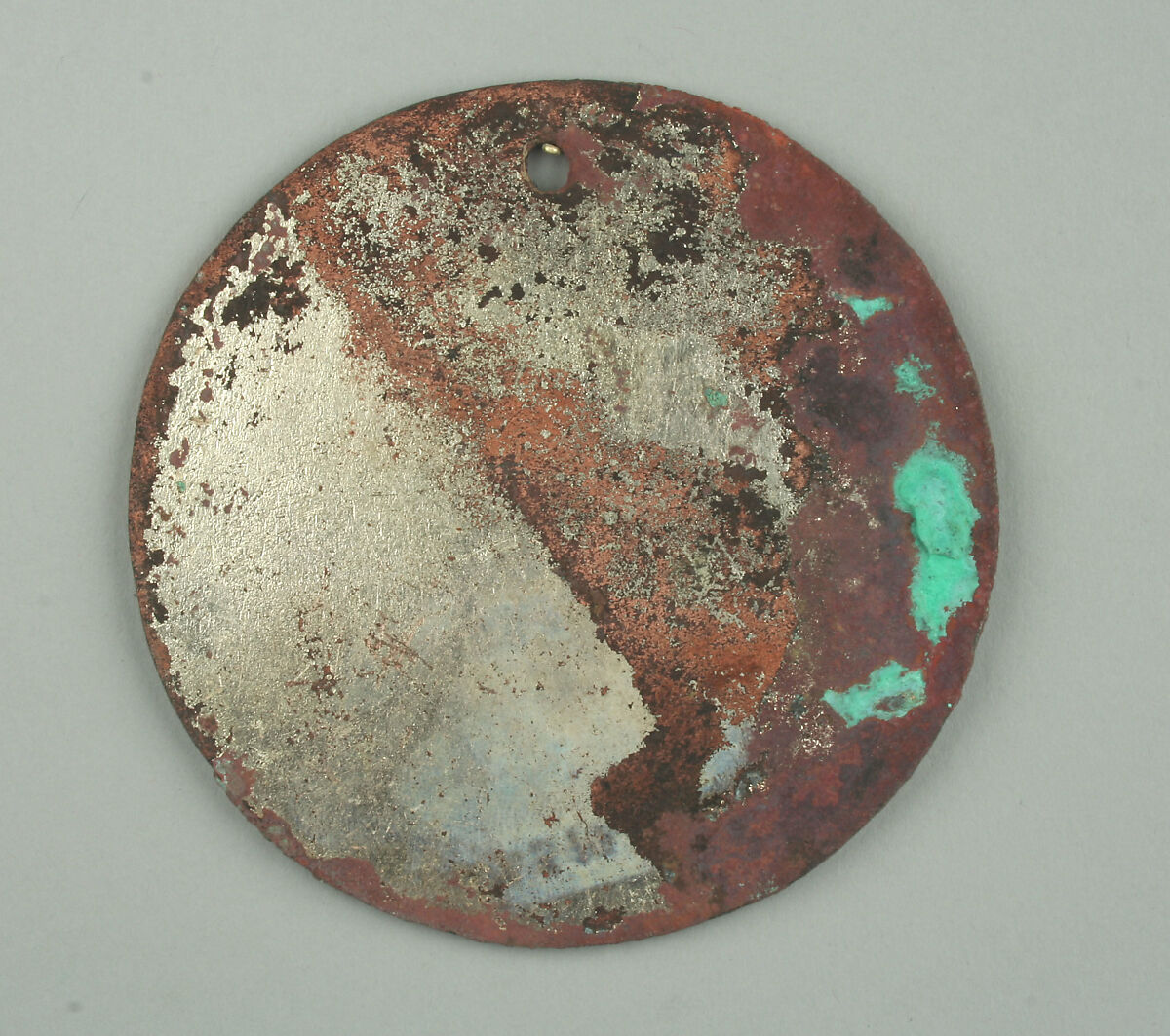 Round Plaque, Copper (hammered), gilt, Vicús 