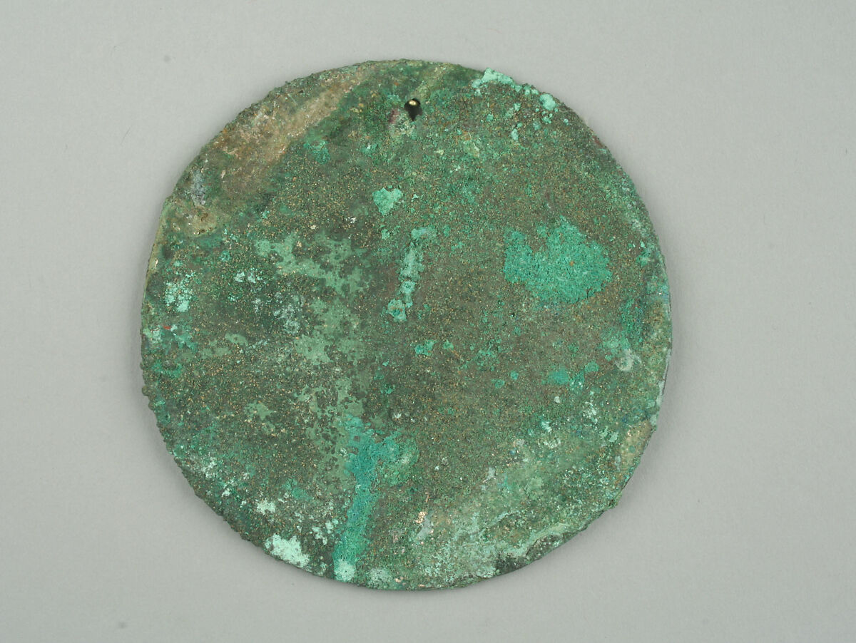 Round Plaque, Copper (hammered), gilt, Vicús 