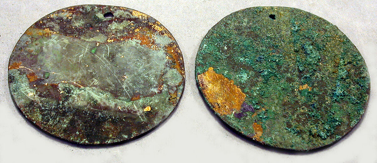 Round Plaque, Copper (hammered), gilt, Vicús