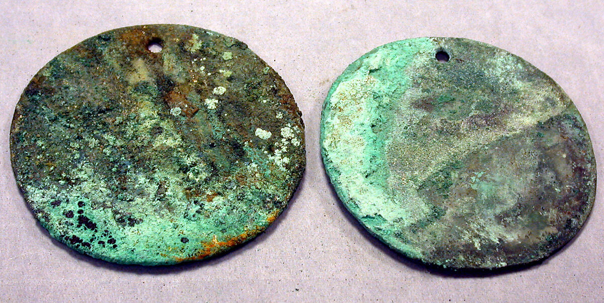 Round Plaque, Copper (hammered), gilt, Vicús