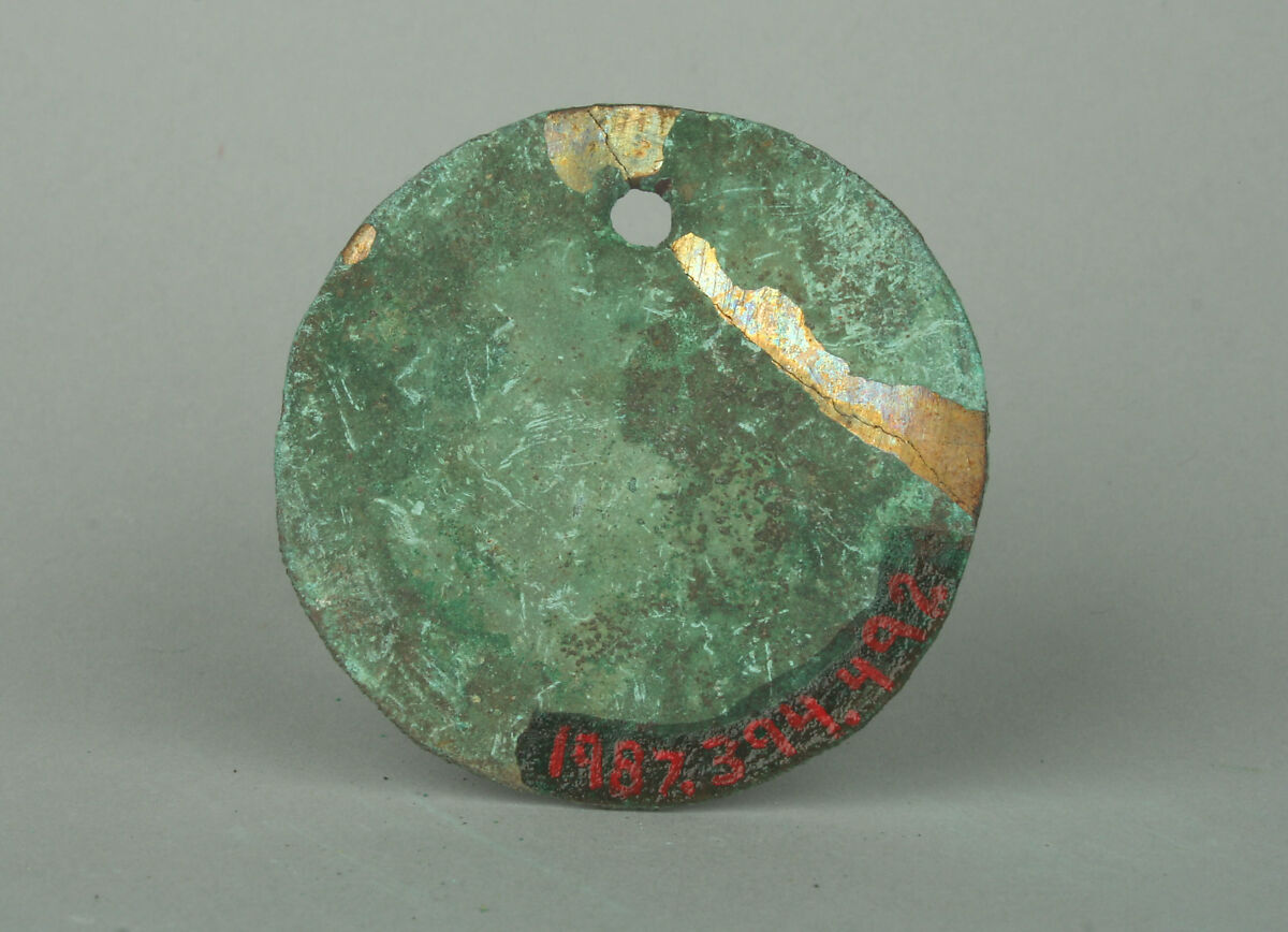 Round Plaque, Copper (hammered), gilt, Vicús