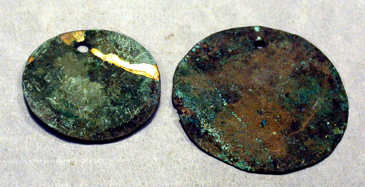 Round Plaque, Copper (hammered), gilt, Vicús