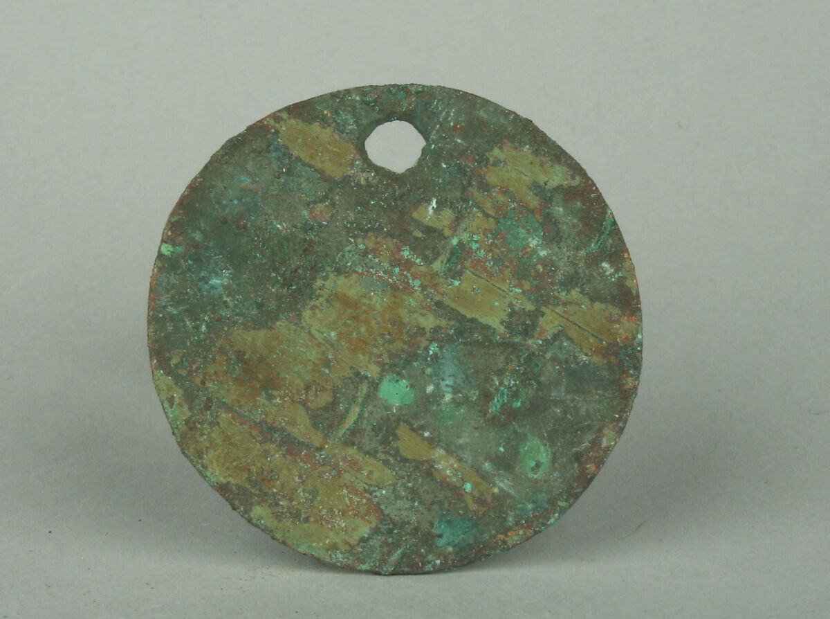 Round Plaque, Copper (hammered), gilt, Vicús 