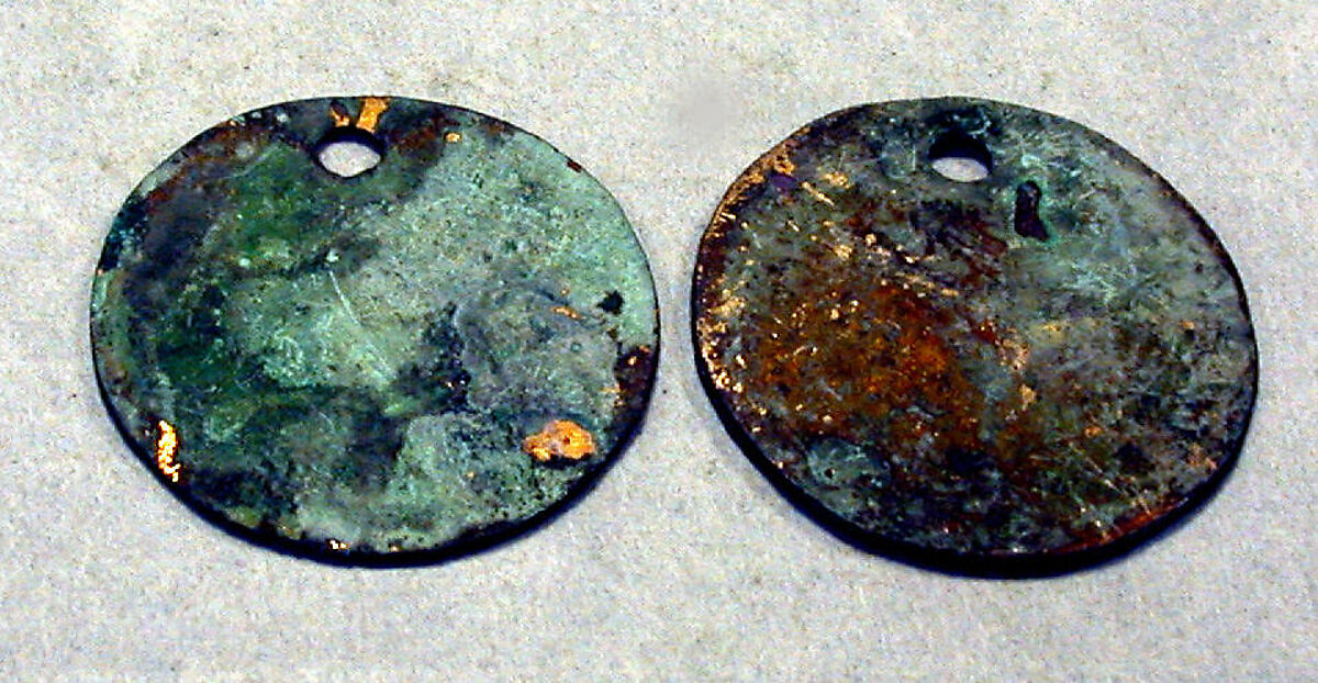 Round Plaque, Copper (hammered), gilt, Vicús