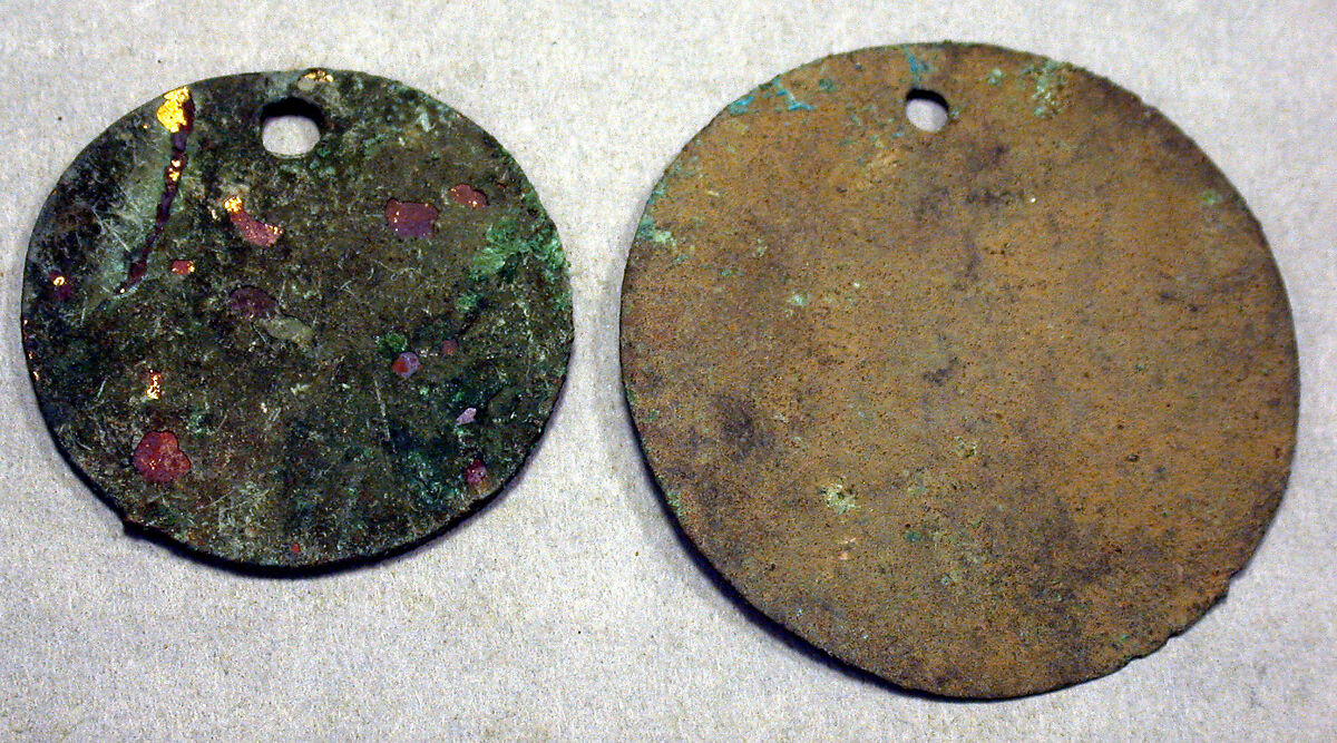 Round Plaque, Copper (hammered), gilt, Vicús