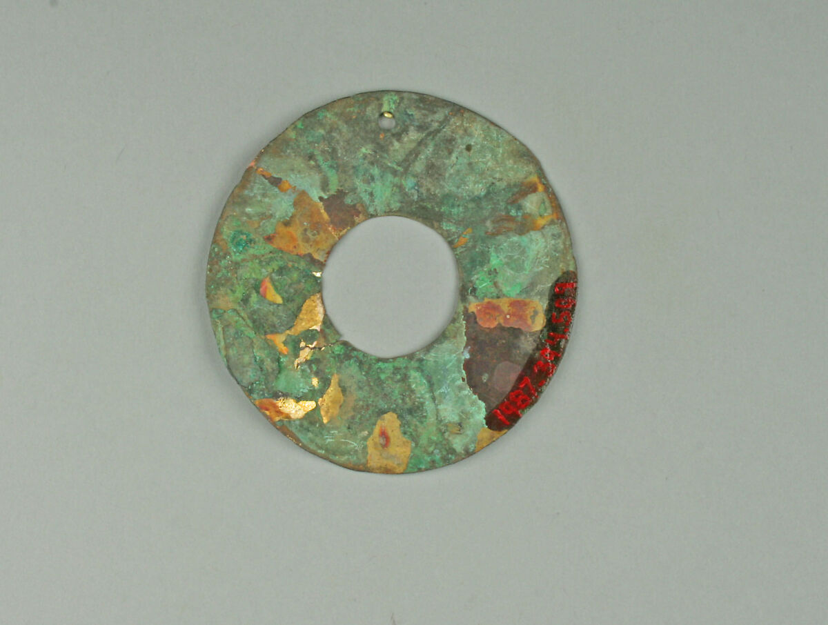 Round Plaque, Copper (hammered), gilt, Vicús
