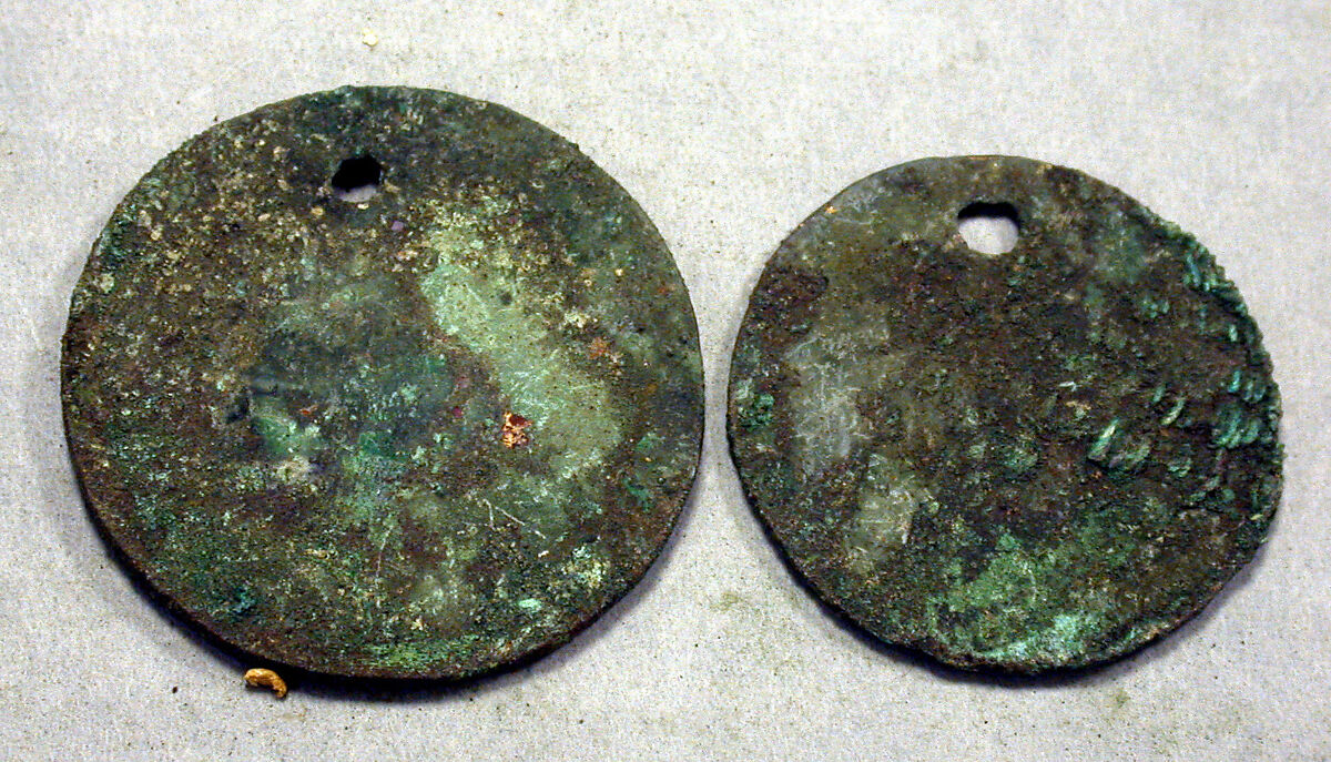 Round Plaque, Copper (hammered), gilt, Vicús