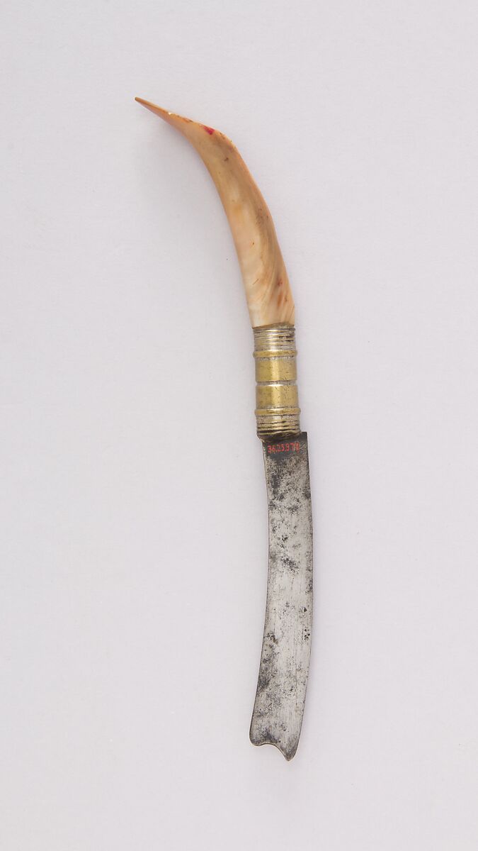 Knife, Steel, brass, shell, Thai