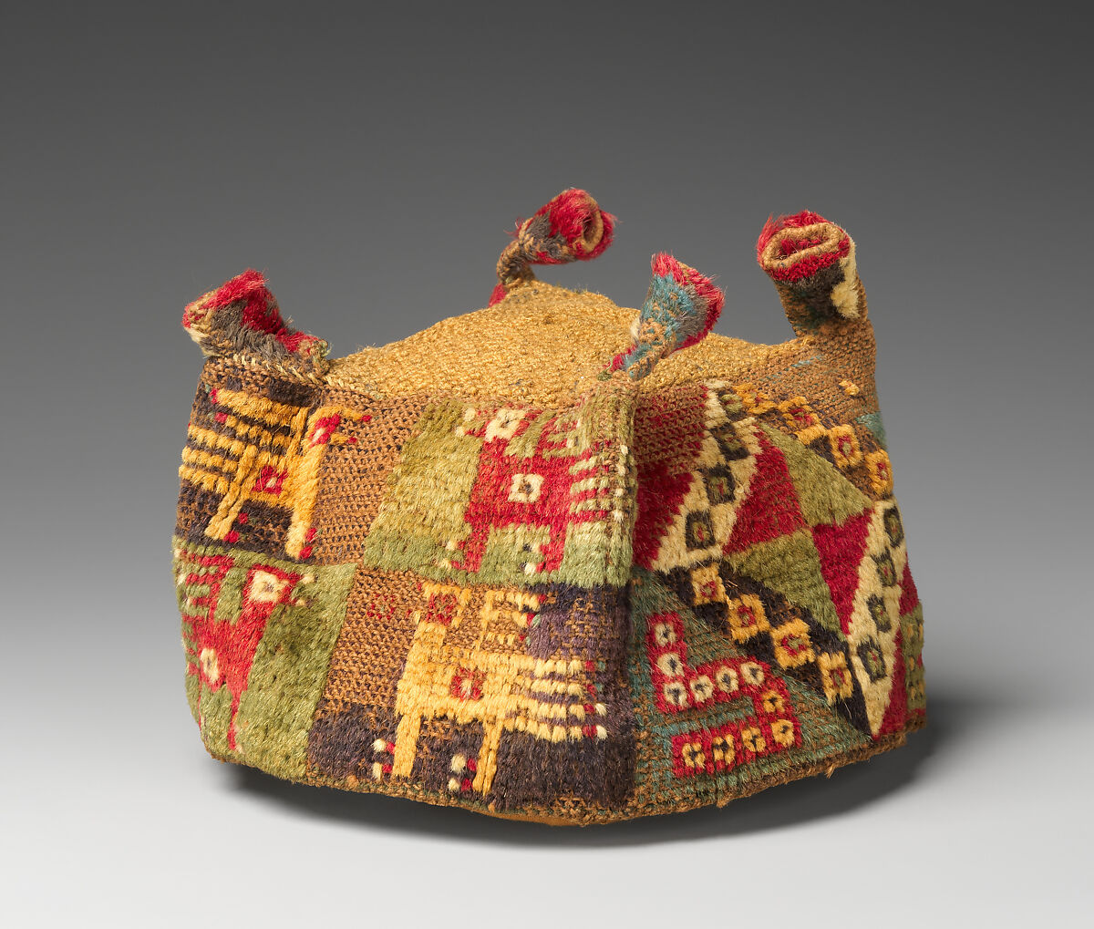 Four-Cornered Hat, Camelid hair, Wari