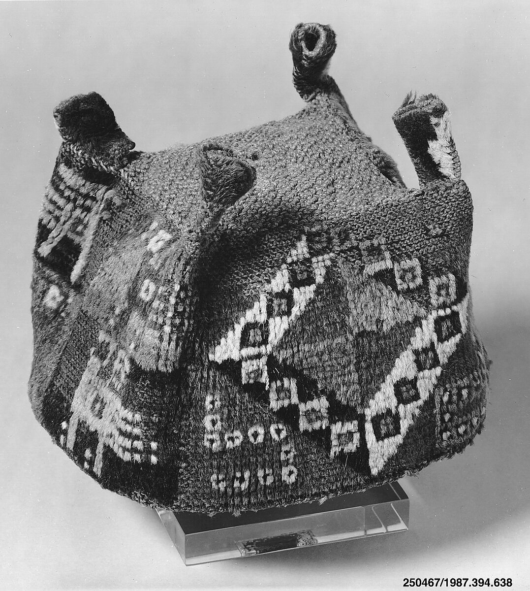 Four-Cornered Hat, Camelid hair, Wari