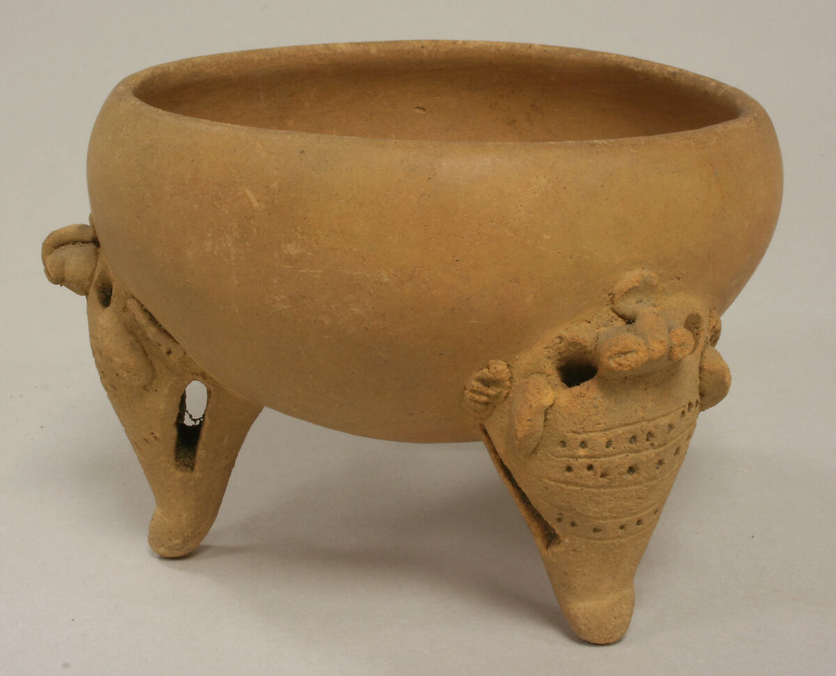 Tripod Vessel, Ceramic, Diquís 