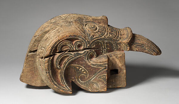 Singa (architectural ornament), Toba Batak artist, Wood, Toba Batak peoples