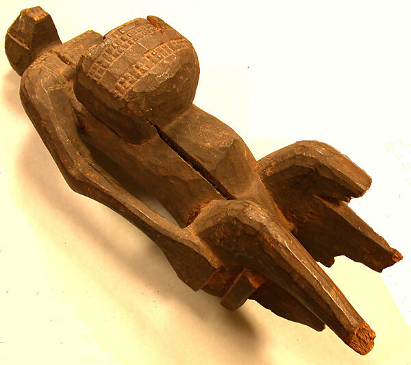 Figure: Seated Female With Kola Nut Vessel, Wood, Edo peoples, Ishan group (?) 