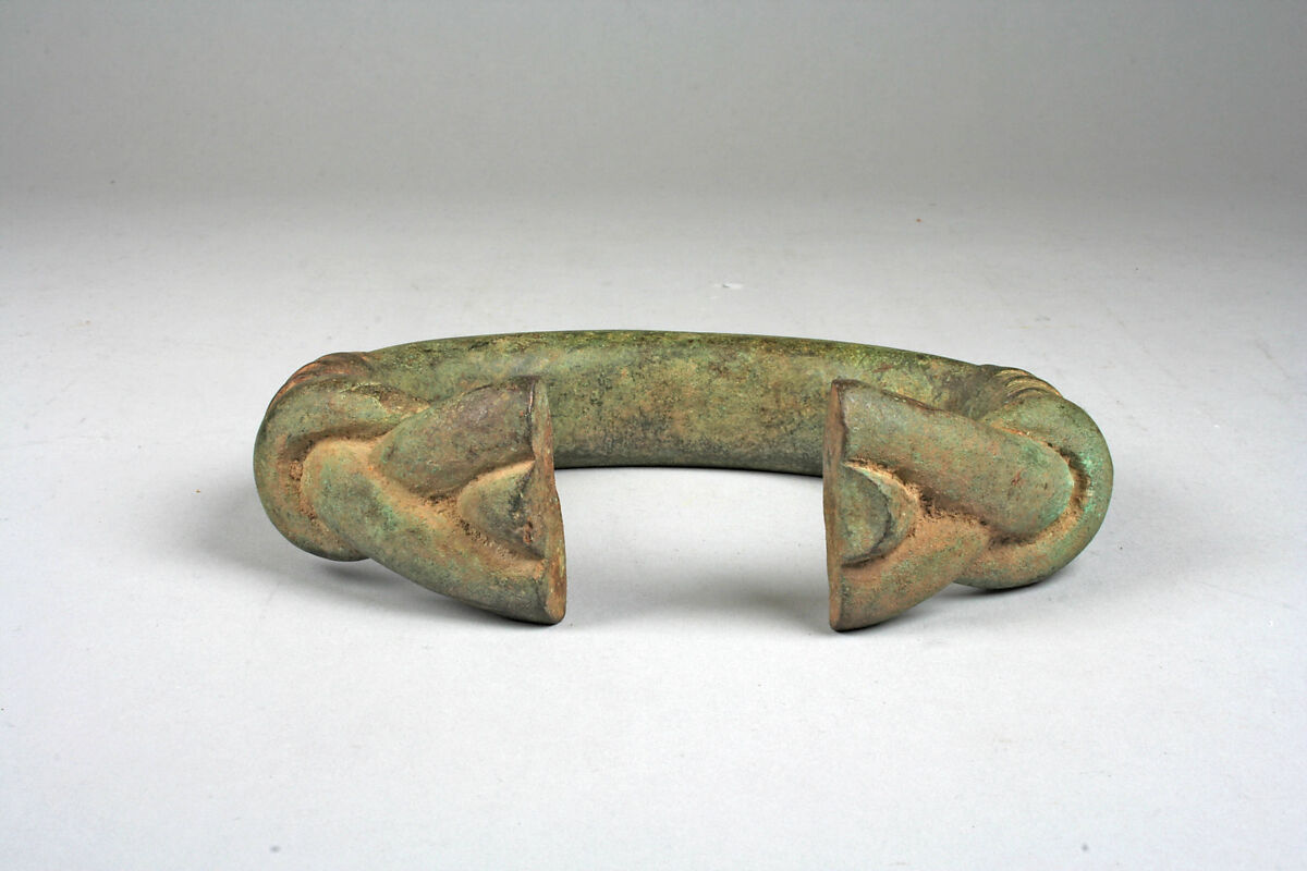 Bracelet, Middle Niger artist, Copper alloy, Middle Niger civilization