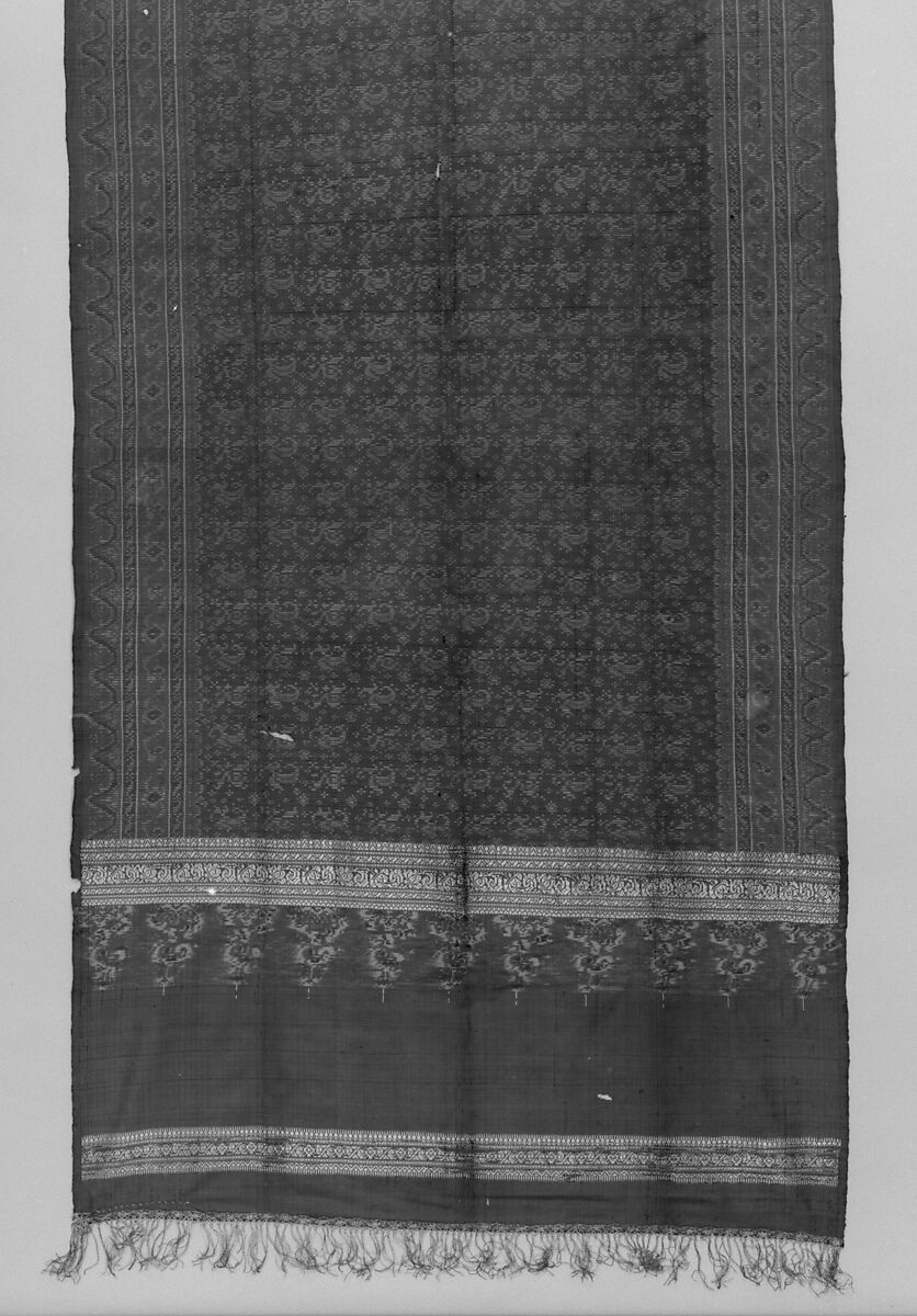 Man's Sarong (Kain Lepas), Cotton, gold wrapped silk thread, Sumatra 