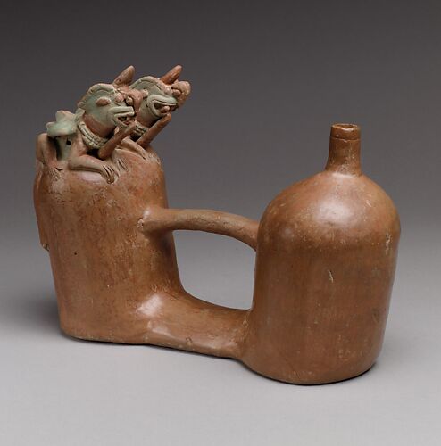 Double-chambered bottle
