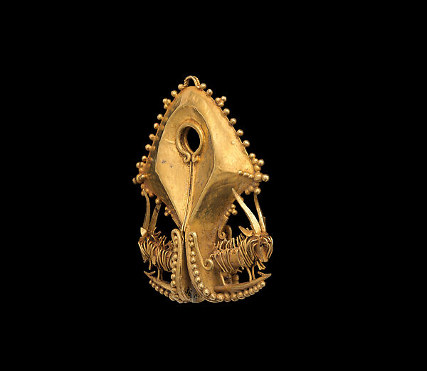 Mamuli (ear ornament or pendant), Sumba Island artist, Gold, Sumba Island