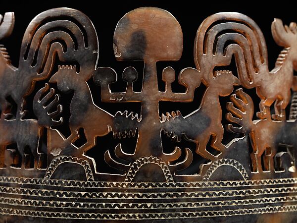 Hai kara jangga (women’s ornamental comb), Sumba Island artist, Turtle shell, Sumba Island