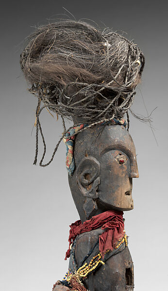 Ganagana (ancestor figure), Toba Batak artist, Wood, fiber, trade cloth, horse hair, cowrie shells, glass beads, brass, iron nails, bone, seeds, feathers, Toba Batak people