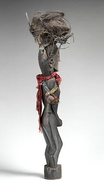 Ganagana (ancestor figure), Toba Batak artist, Wood, fiber, trade cloth, horse hair, cowrie shells, glass beads, brass, iron nails, bone, seeds, feathers, Toba Batak people