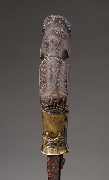 Piso sanalenggam (sword), Toba Batak artist, Water buffalo horn, brass lead, iron, Toba Batak peoples